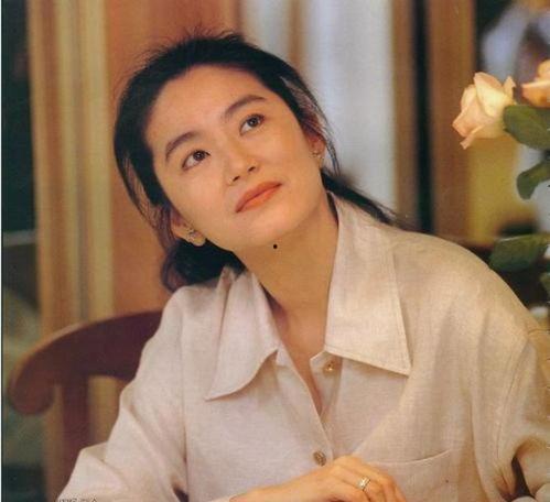 林青霞老公生日,浪漫时光见证爱情永恒