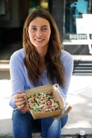 30年吃素的女明星,30年素食女明星的蜕变之路