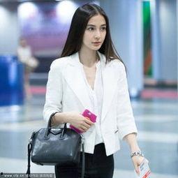 中国女明星机场照片,中国女明星机场秀，风采各异美不胜收